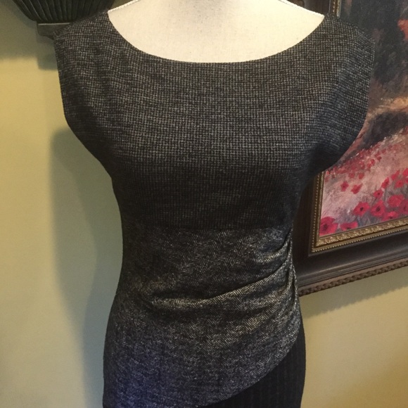 Diane Von Furstenberg- Wool Pattern Dress. Sz 4 - Picture 2 of 8